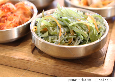 裙帶菜乾（炒菜）（韓國菜） 113613520