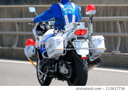 警察摩托車巡邏圖片 警察摩托車巡邏圖片 113617736