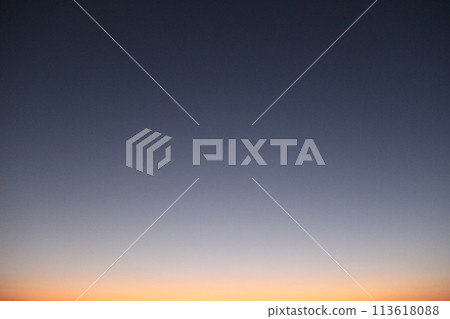 「天空色」HIKARI #Nature暮光背景素材#SDGs光材質漸層背景 113618088