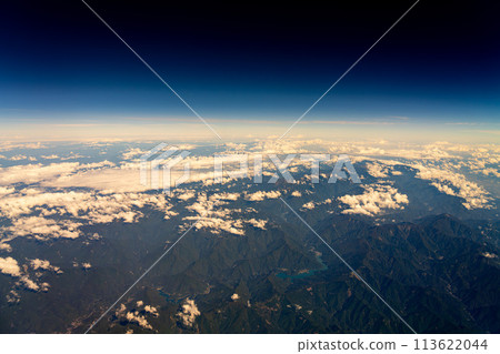 Airplane takeoff morning noon bright airline aerial photography Ikawa Lake Oigawa Shizuoka City Shizuoka Prefecture 113622044