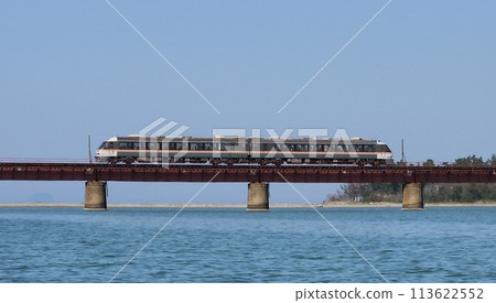 KTR8500 series crossing the Yura River Bridge 113622552