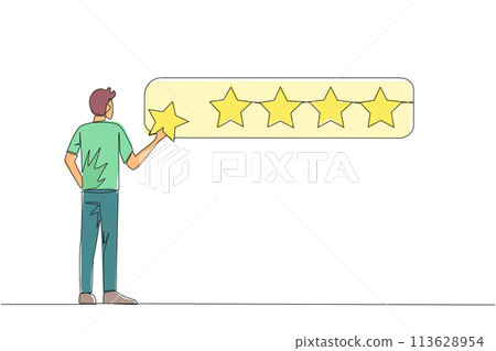 Single one line drawing happy man standing holding 1 star and wants to make it 5 star array. Satisfied customers and give a perfect rating. Star rating. Continuous line design graphic illustration Single one line drawing happy man standing holding 1 star and wants to make it 5 star array. Satisfied customers and give a perfect rating. Star rating. Continuous line design graphic illustration 113628954