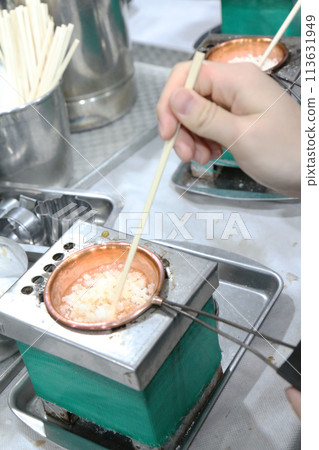 Making Dalgona (Caramel Candy) (Korea) 113631949