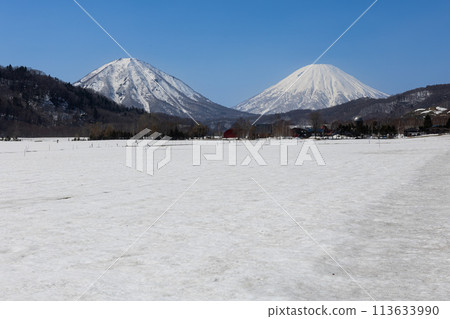 Mt Shiribetsu and Mt. Yotei Mt Shiribetsu and Mt. Yotei 113633990