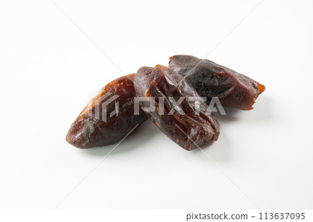 Dried fruits (dates) Image 113637095