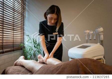 反射療法、足部按摩、腿部按摩、男士美容院 反射療法、足部按摩、腿部按摩、男士美容院 113637265