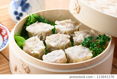 Chinese food: Shumai Chinese food: Shumai 113641176