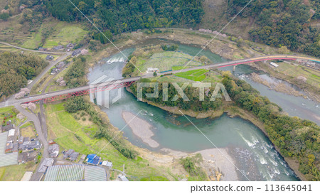 用無人機拍攝的袋野大橋 113645041