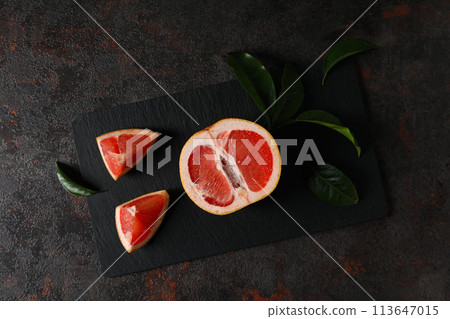 Juicy summer fruit - grapefruit, concept of fresh food Juicy summer fruit - grapefruit, concept of fresh food 113647015