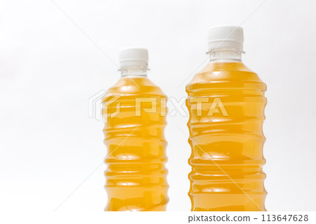 drink, drinking water, plastic bottle, beverage, beverage, tea, green tea, Japanese tea, cap 113647628