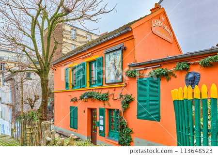 District Montmartre. Fabulous, magnificent Paris in early spring. 113648523