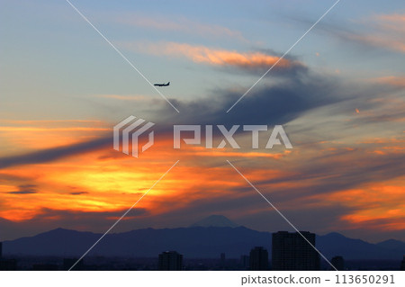 Sunset behind Mt. Fuji as seen from Minato-ku in central Tokyo Japan 113650291