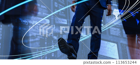 穿著海軍藍西裝的商人 113653244