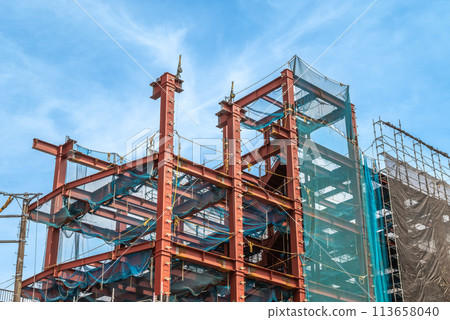 藍天和鋼架結構 113658040