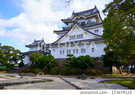 Kishiwada Castle / Reconstructed castle tower (Kishiwada City, Osaka Prefecture) 113659128
