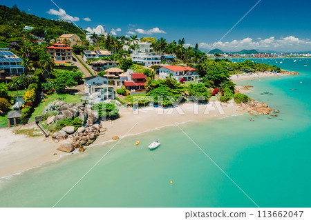 Tropical beach with luxury villas and turquoise ocean in Brazil. Aerial view 113662047