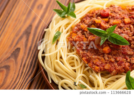 Traditional Italian pasta bolognese 113666628
