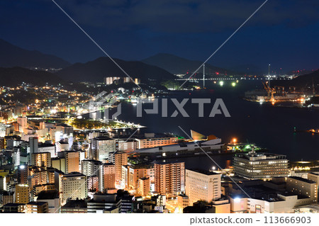 長崎市的城市景觀-美麗的夜景 長崎市的城市景觀-美麗的夜景 113666903
