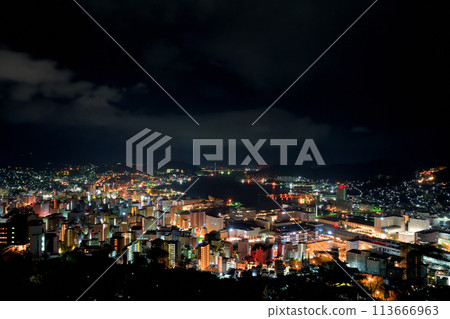Nagasaki cityscape: Beautiful night view 113666963