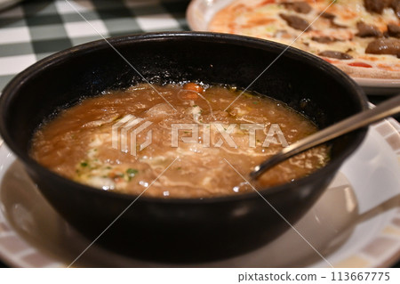 Onion soup 113667775