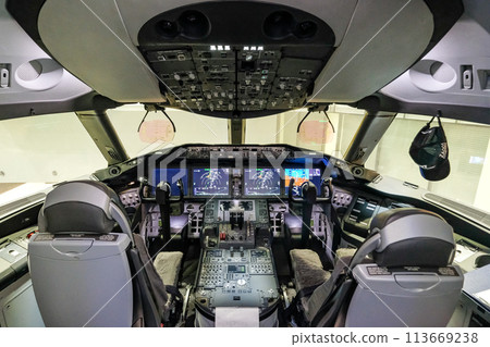 飛機駕駛艙 飛機駕駛艙 113669238