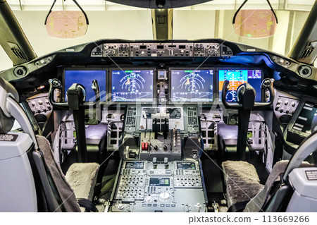 飛機駕駛艙 113669266