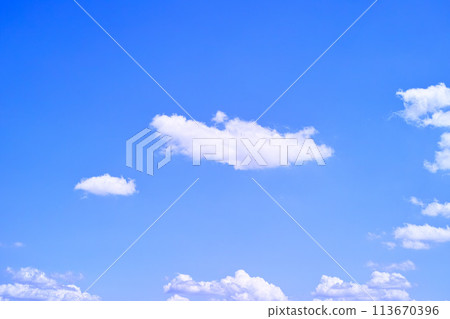 藍色的天空和雲圖像 藍色的天空和雲圖像 113670396