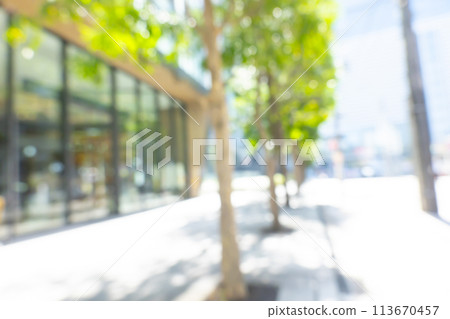 初夏商業區背景虛化 初夏商業區背景虛化 113670457