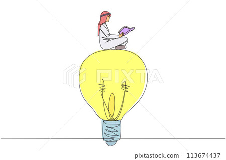 Single one line drawing Arabian man sitting on big lightbulb. Read with focus and serious. Metaphor looking for brilliant idea from scientific book. Book festival. Continuous line graphic illustration 113674437