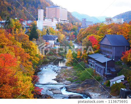 The Autum in Hot Springs resort town of Jozankei onsen in Hokkaido, Japan. 113675691