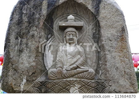 buddha statue in the temple buddha statue in the temple 113684870