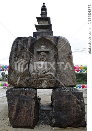 buddha statue in the temple buddha statue in the temple 113684871