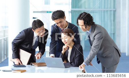 business teamwork meeting business teamwork meeting 113685656