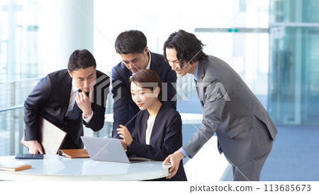 business teamwork meeting business teamwork meeting 113685673