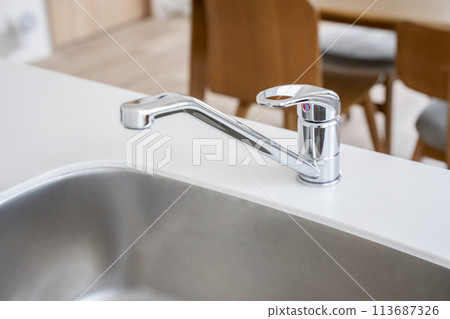 廚房,廚房,水龍頭,供水,用水區 廚房,廚房,水龍頭,供水,用水區 113687326