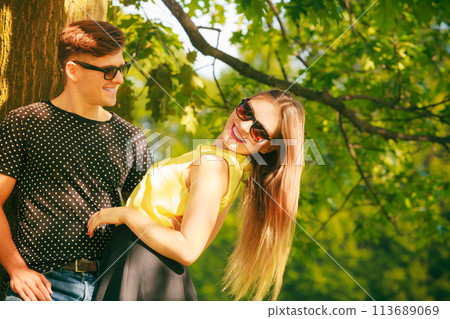 Happy couple in park 113689069