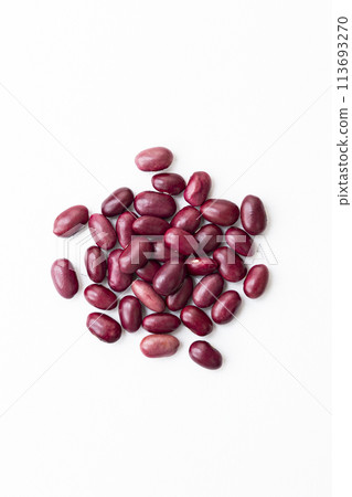 Taisho Kintoki beans on white background Taisho Kintoki beans on white background 113693270