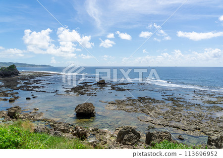 [Okinawa Prefecture] Midsummer beach 113696952