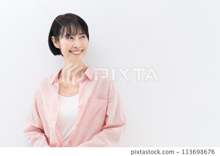 中年女子肖像 中年女子肖像 113698676