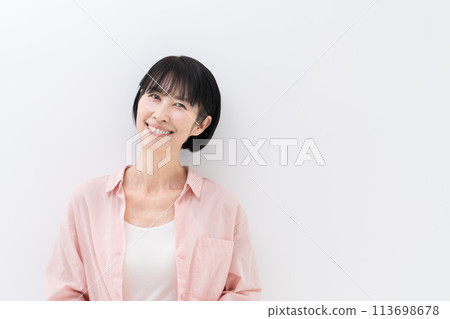 中年女子肖像 113698678