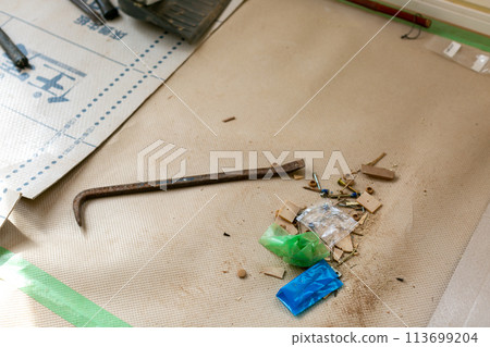 Western-style room renovation: Replacement of sash tray Western-style room renovation: Replacement of sash tray 113699204