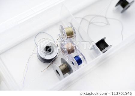 Spools for sewing machines. A spool of thread. 113701546