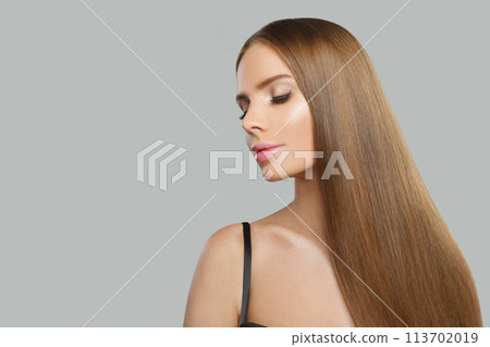 Gorgeous fashion model woman with long healthy hairstyle, fresh shiny skin and makeup 113702019