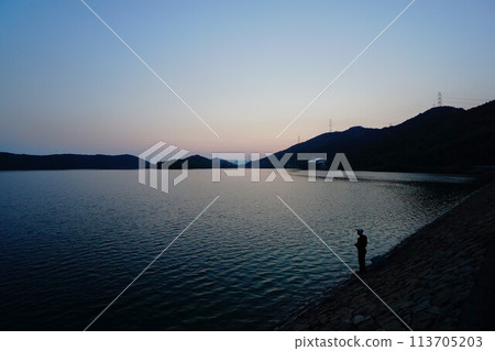 Lake Hiraso and anglers 113705203