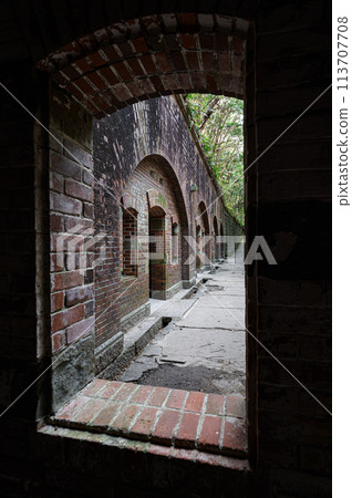 Tomogashima third turret trace 113707708