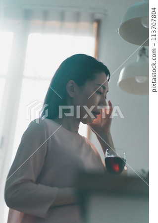 kitchen, kitchens, female 113707804