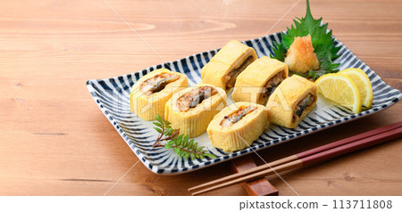 Unagi roll (Eel rolled in dashi broth with eel inside) 113711808