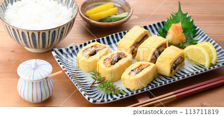 Unagi roll (Eel rolled in dashi broth with eel inside) 113711819