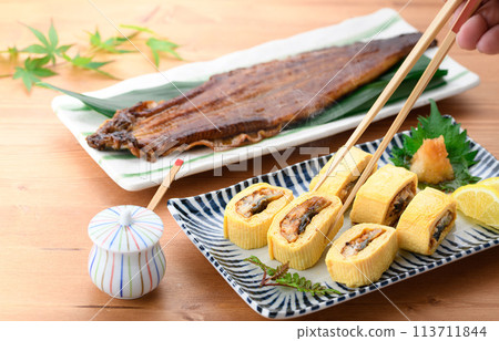 Unagi roll (Eel rolled in dashi broth with eel inside) 113711844