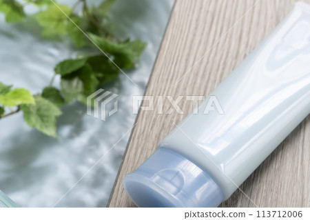 紫外線霜凝膠 113712006